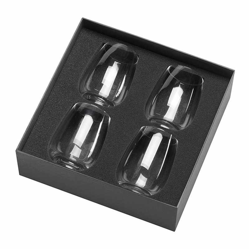 Cuatro copas de vino sin pie