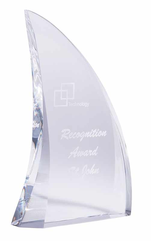 Infiniti Crystal – Vela curva