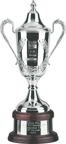 Fórmula bañada en plata Copa bañada en plata grabada a mano